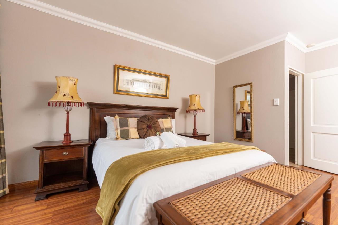 Fatmols Guest Lodge Johannesburg Exterior foto